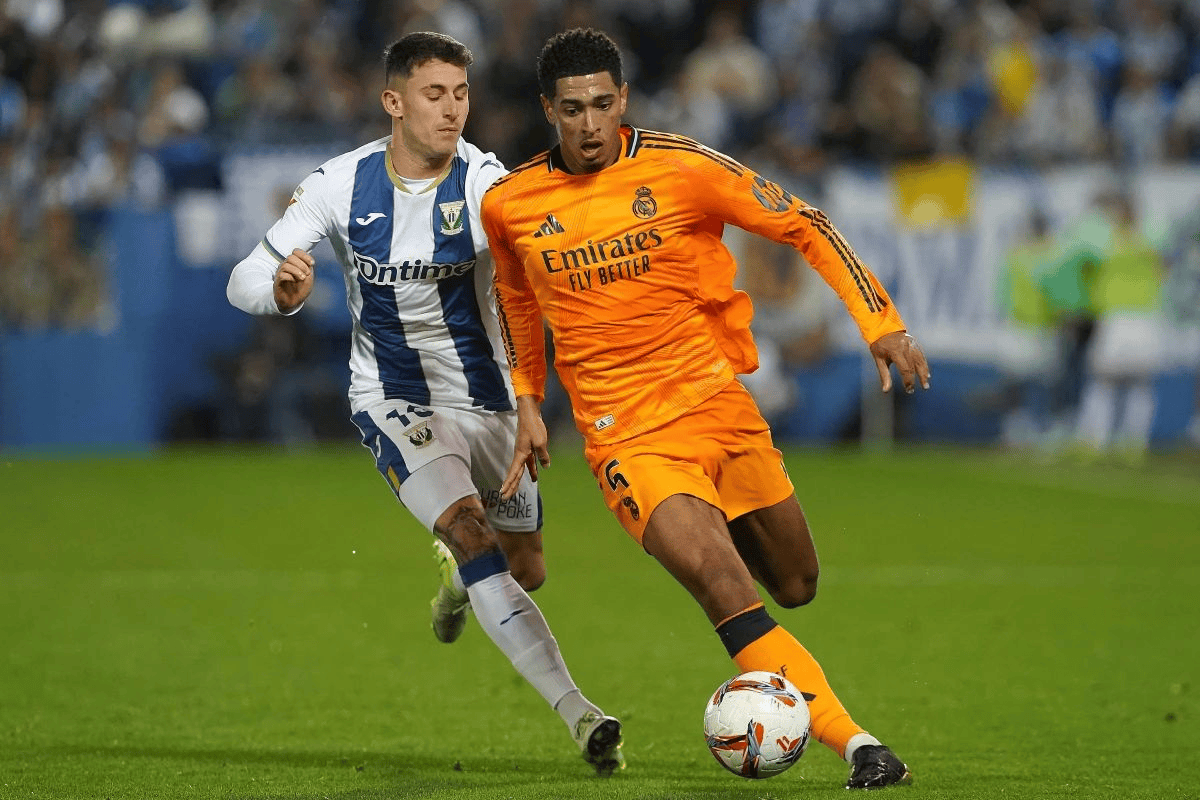 包含赛地聚焦：西甲国际比赛日热度飙升，菲尼克斯太阳状态回暖，态度坚定，身体对抗强度拉满的词条